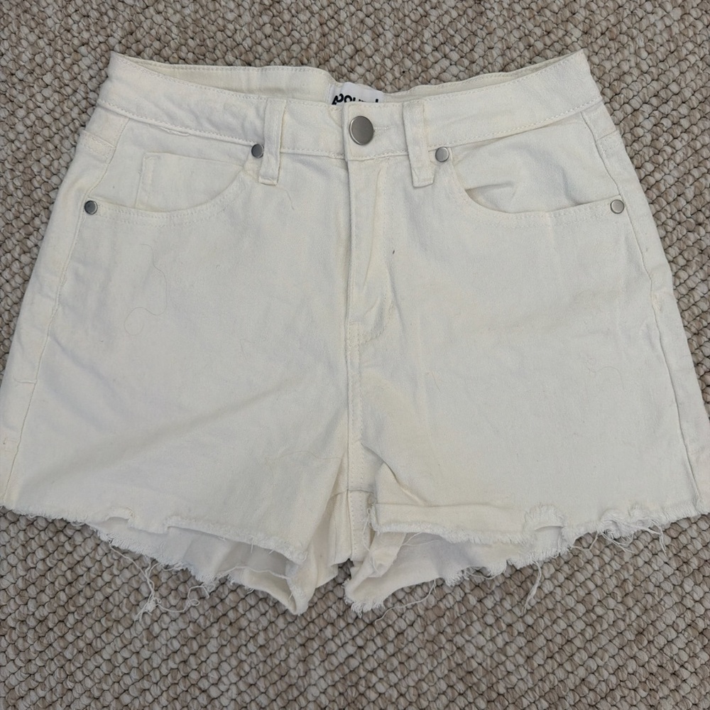 Abound Women's Off-White Jean Shorts